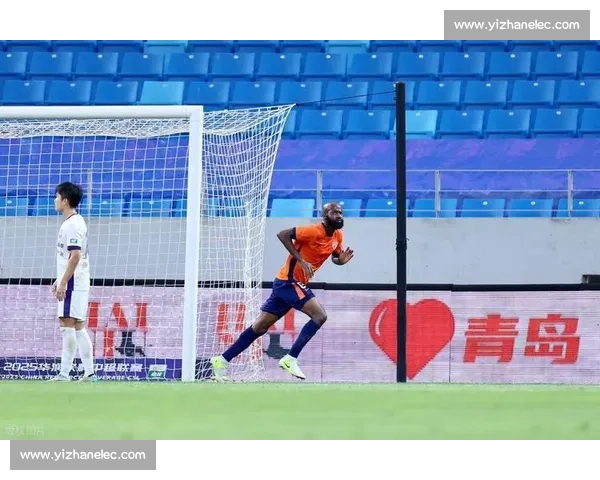 中超保级队天价年薪锁定欧冠神锋!28 岁 1 米 91 锋霸空降 中超保级队天价年薪锁定欧冠神锋!28 岁 1 米 91 锋霸空降