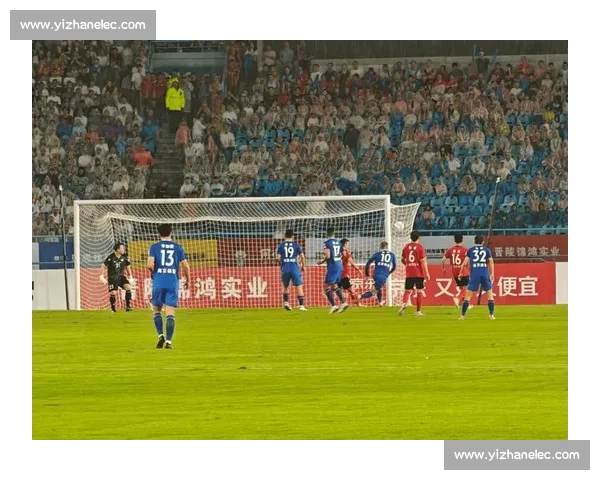 董路自荐执教苏超常州队并观战南京战,坦言 “不做主帅但愿助力” 董路自荐执教苏超常州队并观战南京战,坦言 “不做主帅但愿助力”